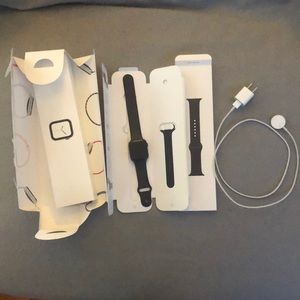 Apple Watch 4 44mm space gray aluminum